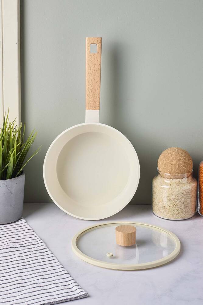 CookWood Beige İndüksiyon Tabanlı Ahşap Saplı Kapaklı Seramik Tencere 20 cm - 2